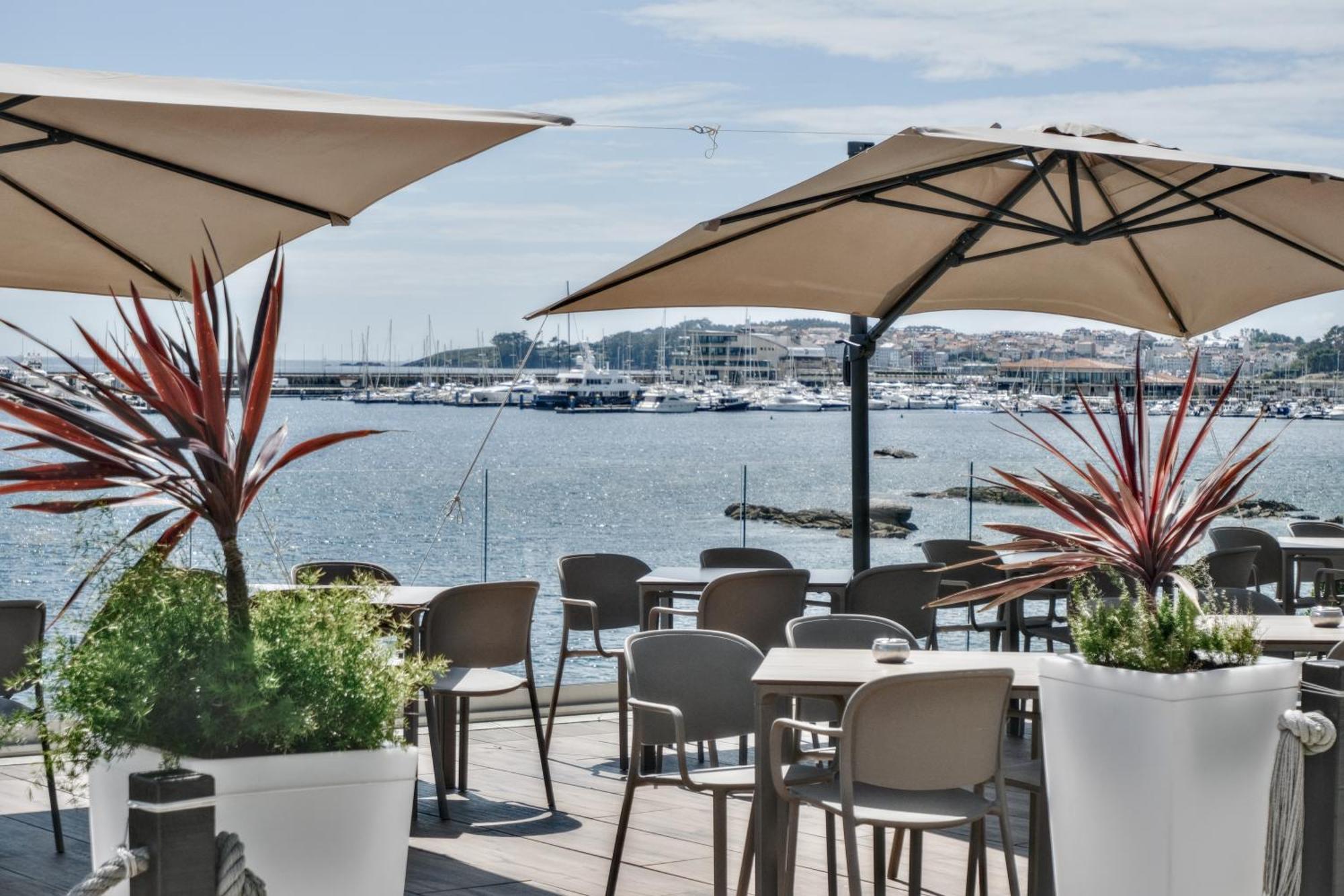 Hotel Mardevela Sanxenxo Kültér fotó