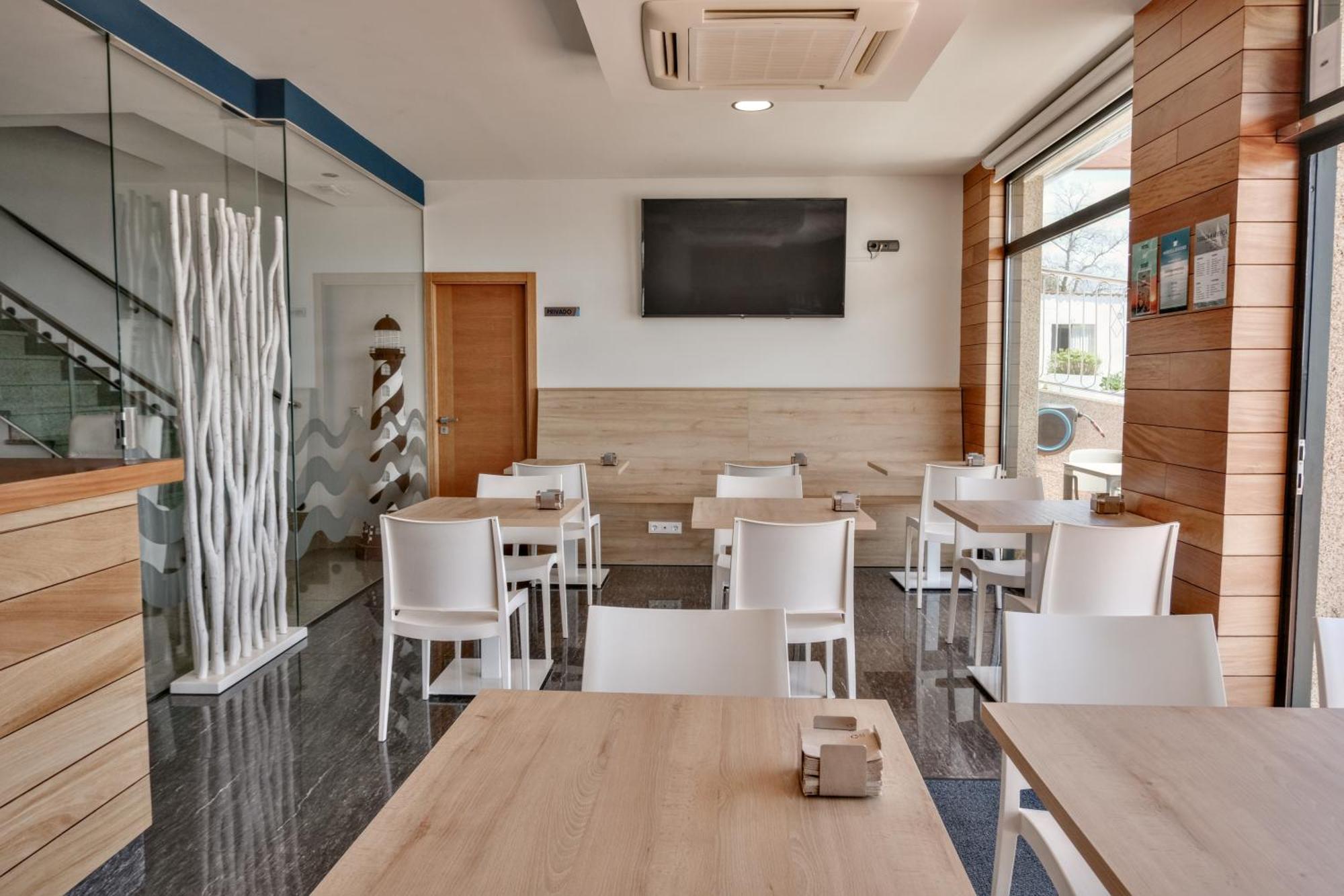 Hotel Mardevela Sanxenxo Kültér fotó